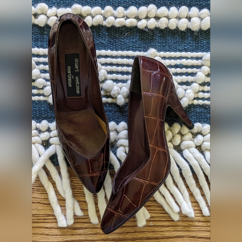 stuart weitzman VINTAGE crocodile heels
